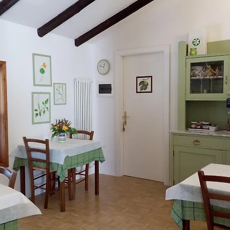 Alojamento de Acomodação e Pequeno-almoço Casa Brunelli