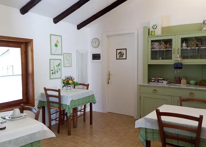 לינה וארוחת בוקר Casa Brunelli